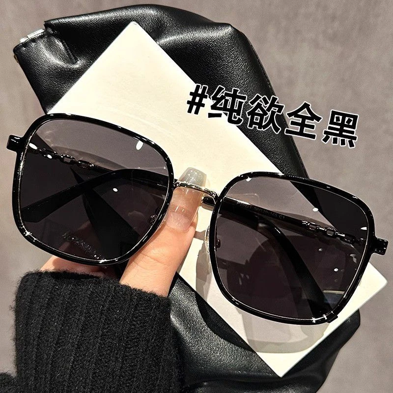 女款2025新款高品质闪粉镶边大方框太阳镜开车专用女显白橄榄墨镜