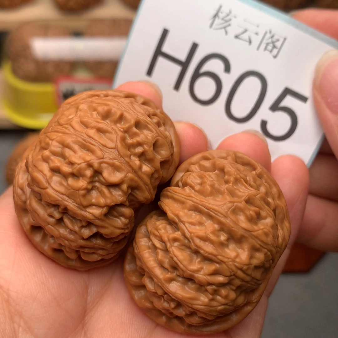 吊坠文玩核桃42肉球宫灯福利对