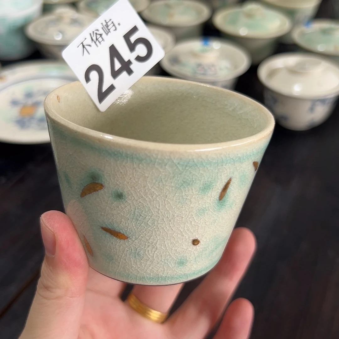 摆件景德镇不俗屿就雅微瑕 不退换245