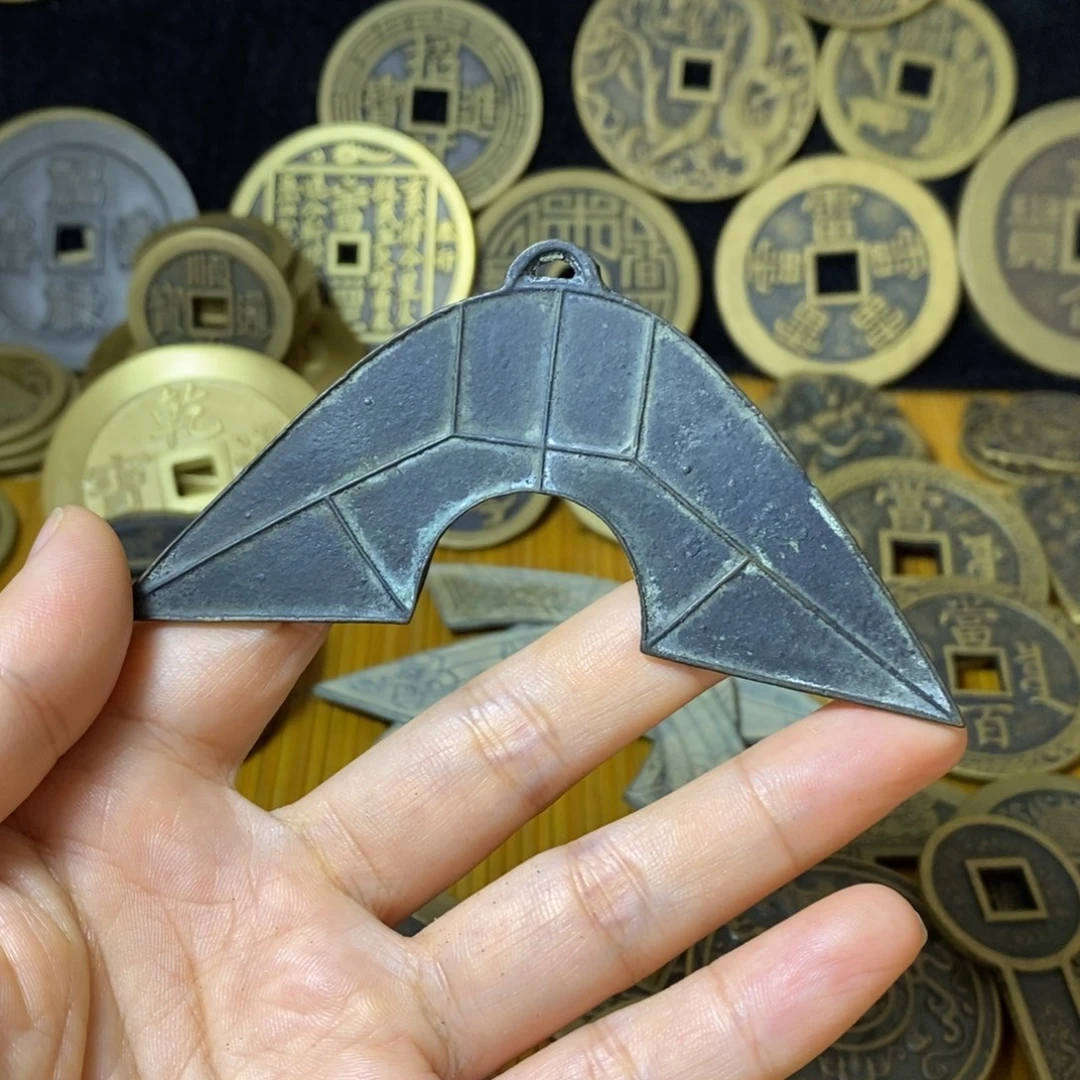 晕***向翻砂工艺作品现代