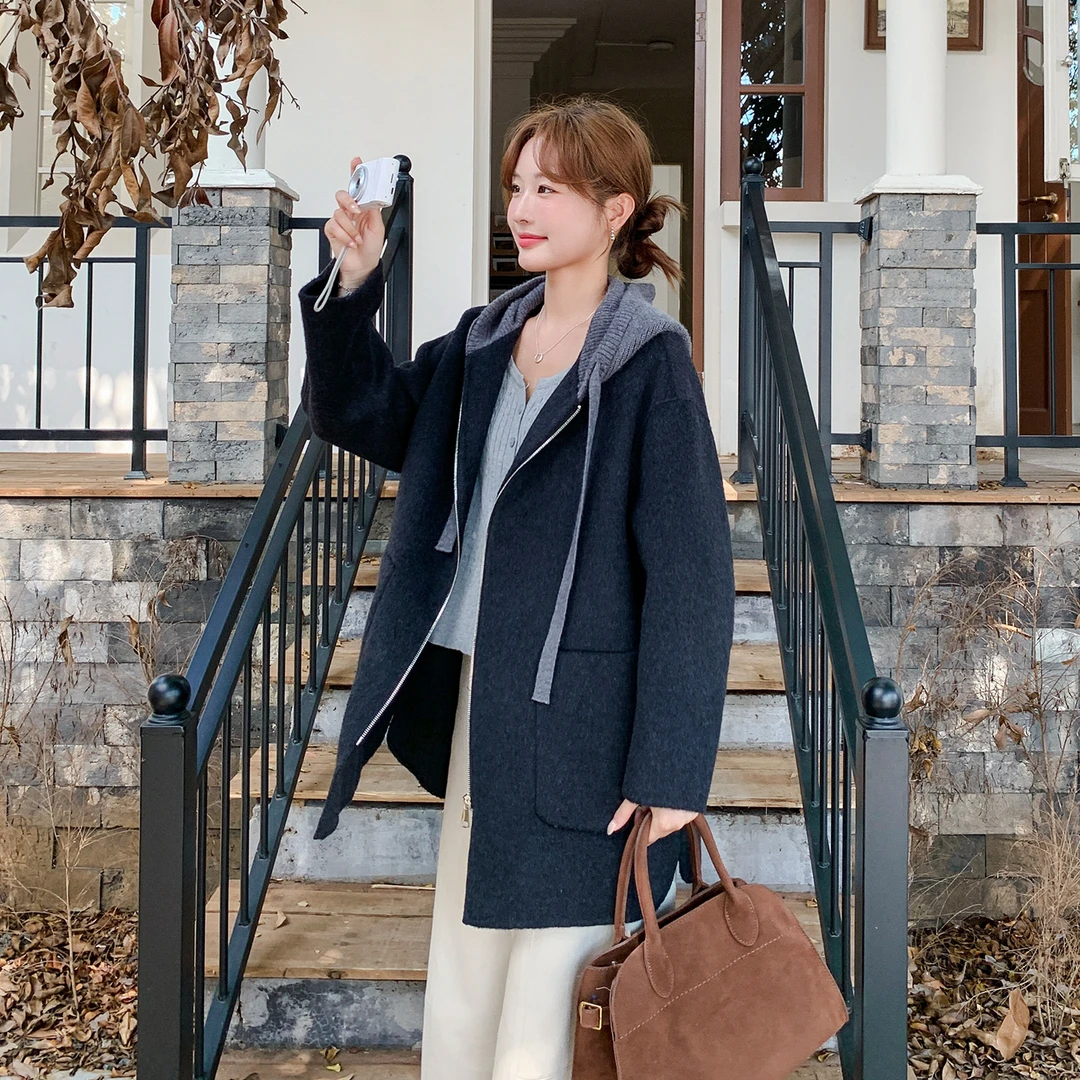 灰色针织连帽双面呢羊毛大衣女2025冬季新款高级感慵懒风毛呢外套