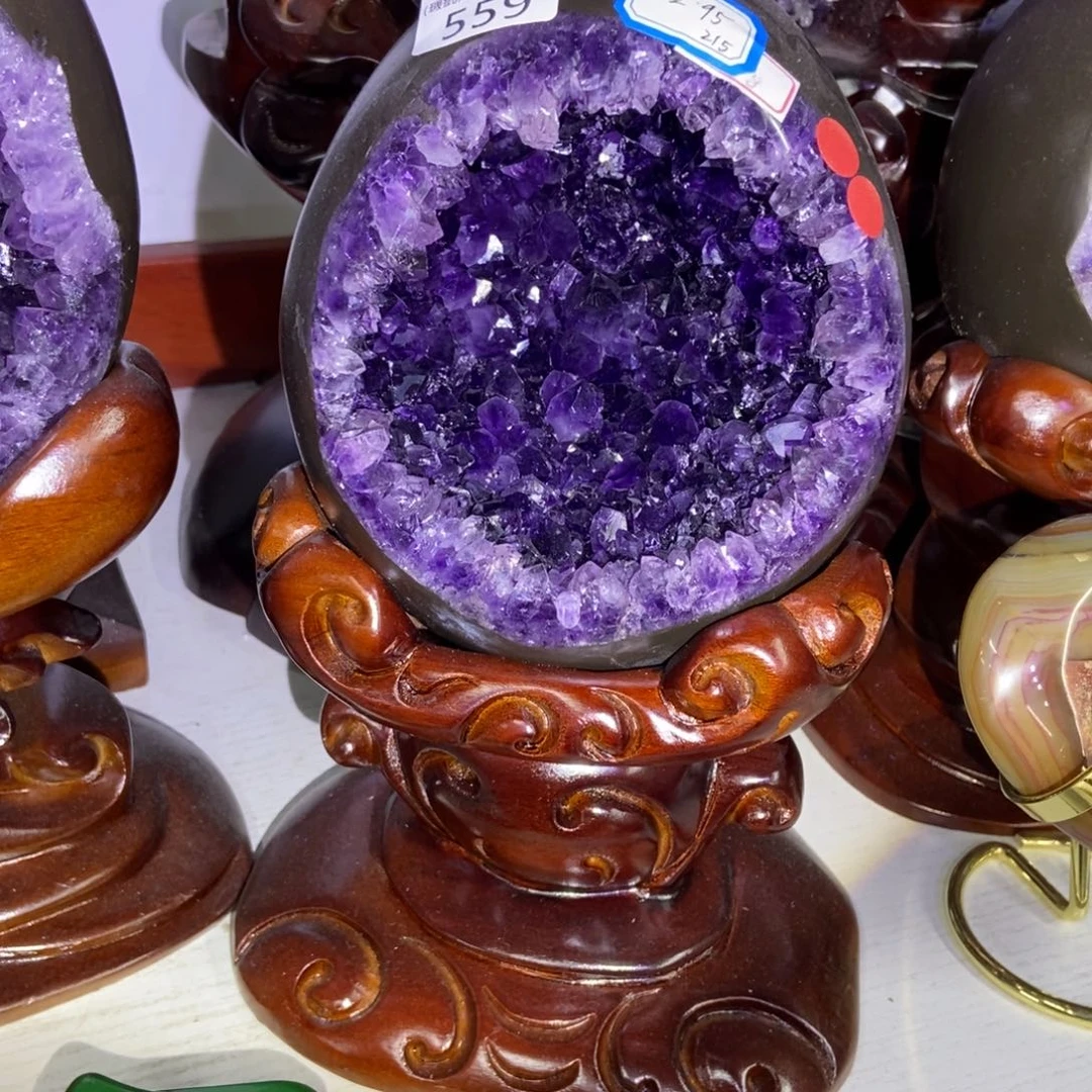 紫晶未镶嵌大型摆件（非配饰）潘