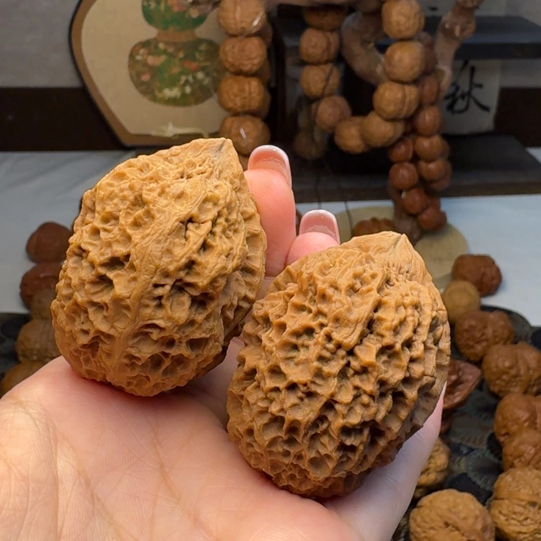 文玩核桃把件狼牙棒43.5 克重67.7g