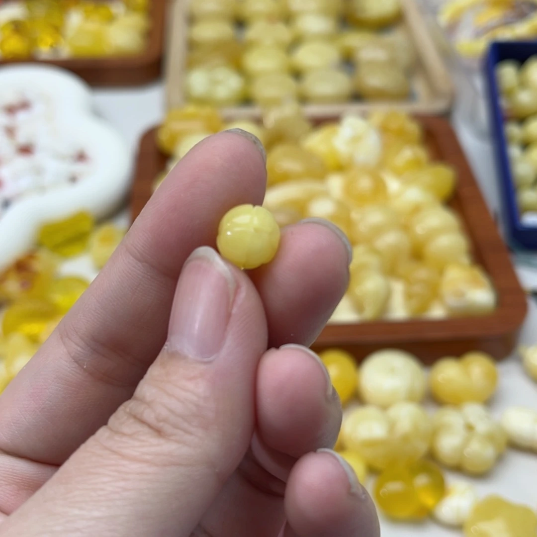 【闪购商品】未镶嵌蜜蜡裸石配饰