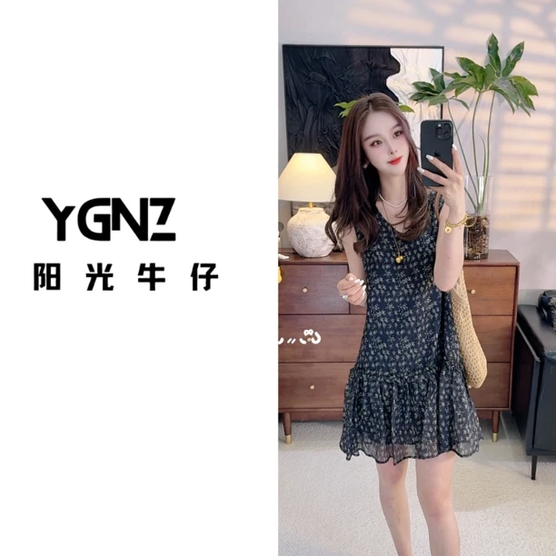 【阳光牛仔】“海岛繁花”法式碎花V领撞色显瘦连衣裙