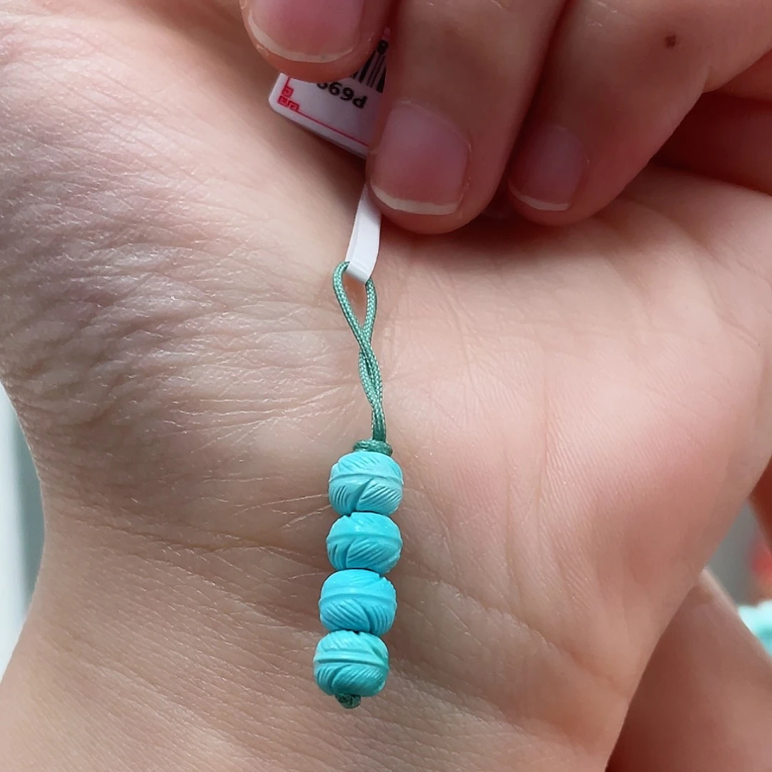 绿松石颈饰未镶嵌