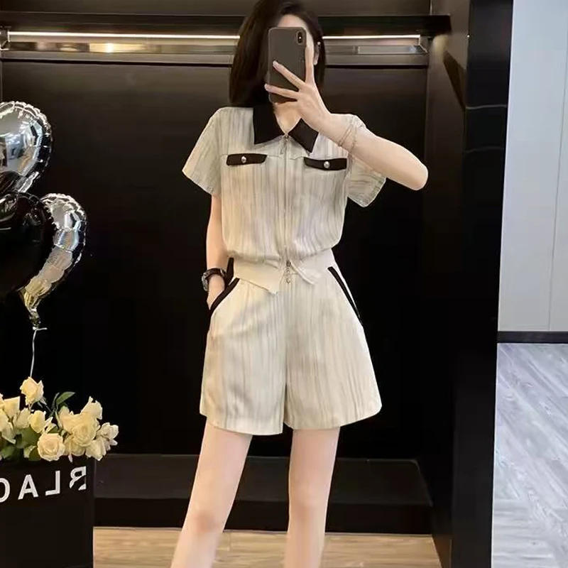 高端洋气时尚运动风套装女 夏季休闲翻领开衫短袖短裤两件套 914