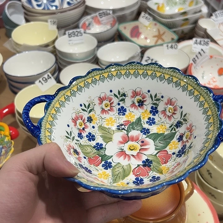 瓷陶瓷微微的颤动