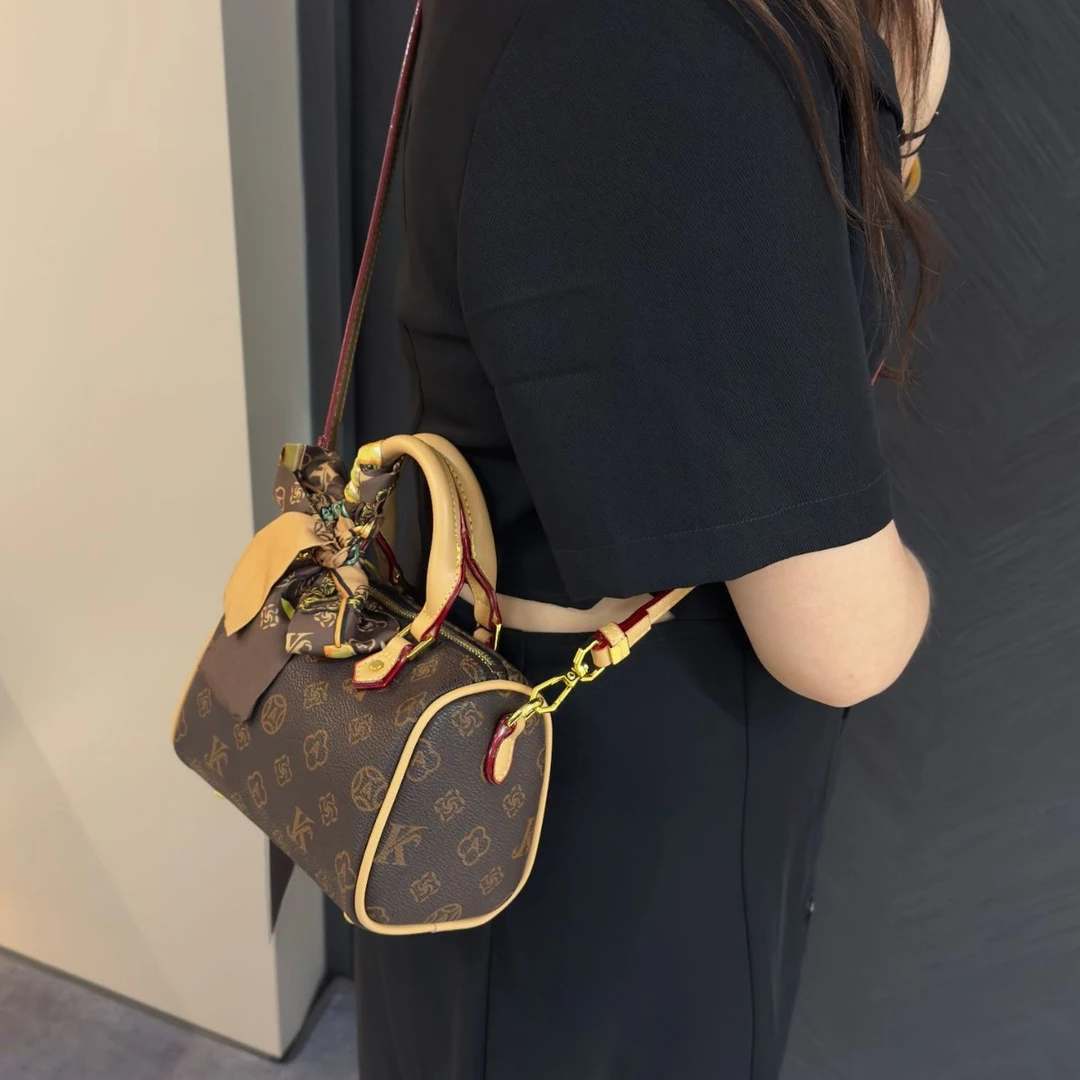 小众设计单肩包通勤2025新款经典复古小众百搭单肩斜挎包包女女士