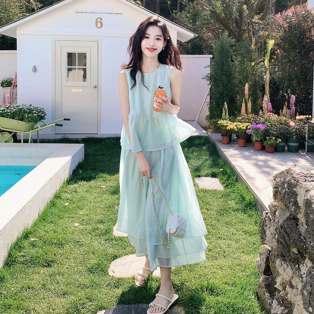 薄荷绿休闲显瘦绝美超仙半身裙两件套女夏新款温柔系穿搭薄款套装