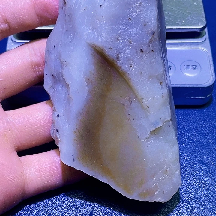 销***魂和田玉（糖玉）未镶嵌珠宝半成品