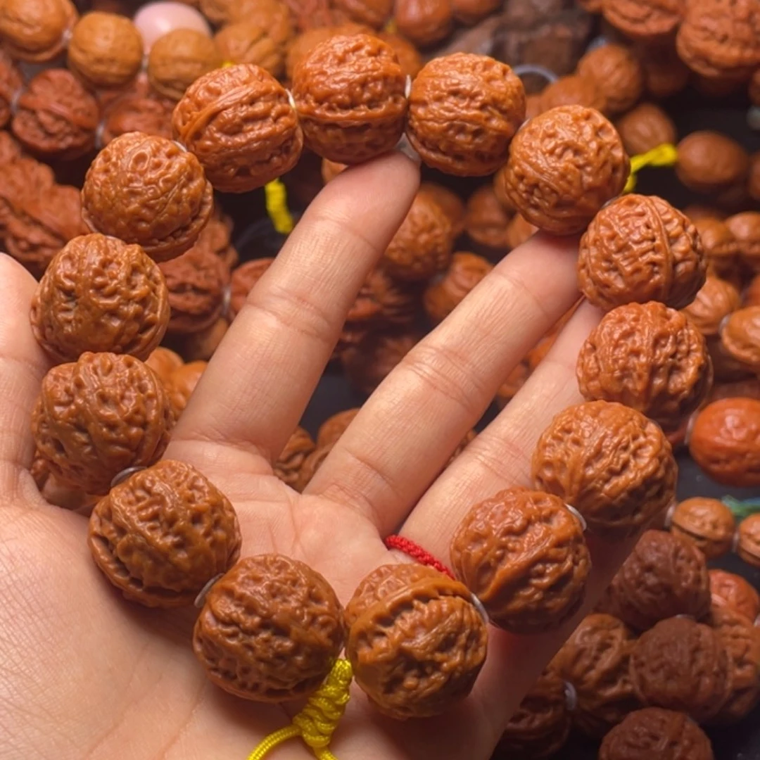 文玩核桃手串荔枝纹