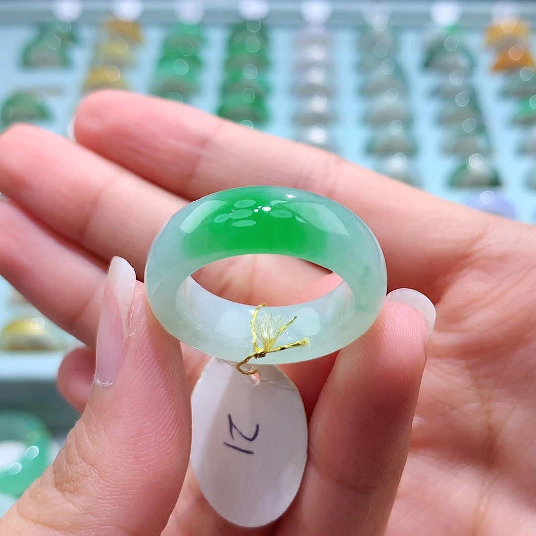 未镶嵌戒指翡翠21圈