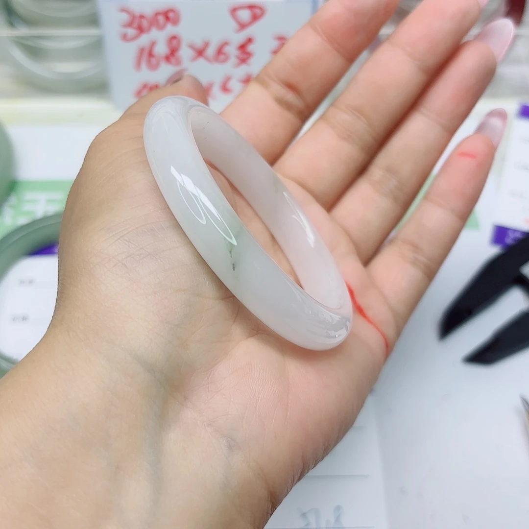 石英质玉未镶嵌手镯207/5152