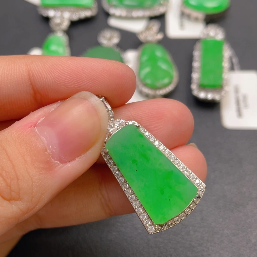 翡翠银S925镶嵌颈饰