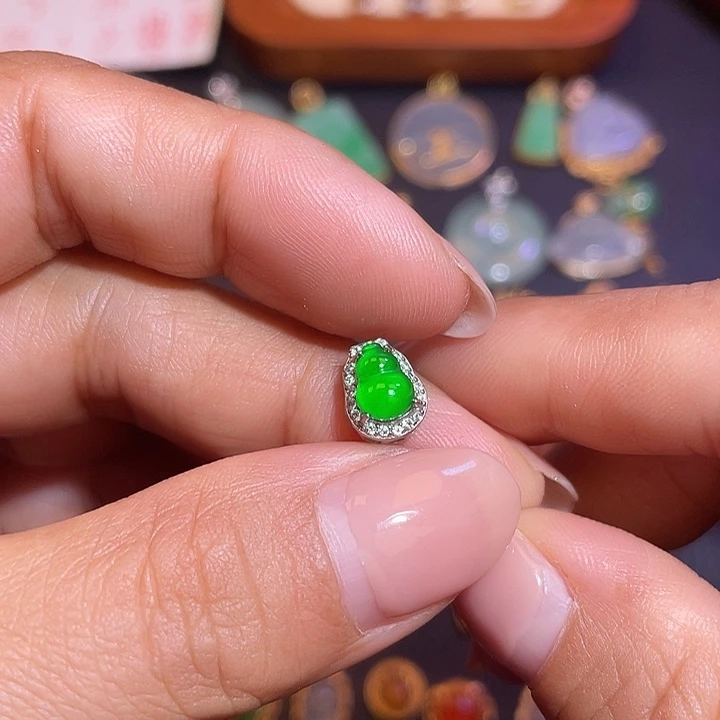 翡翠银S925镶嵌颈饰