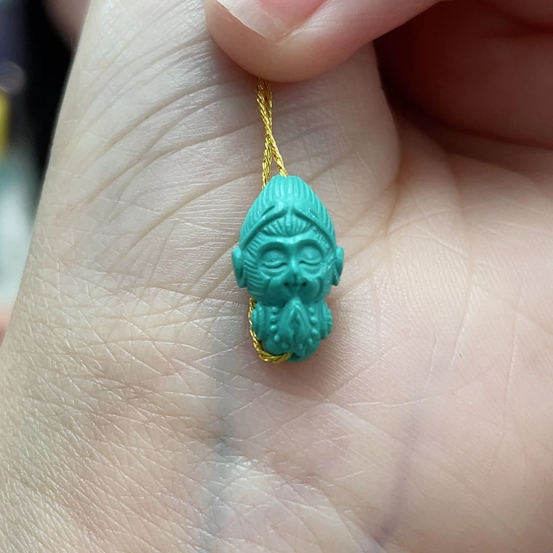 绿松石颈饰未镶嵌