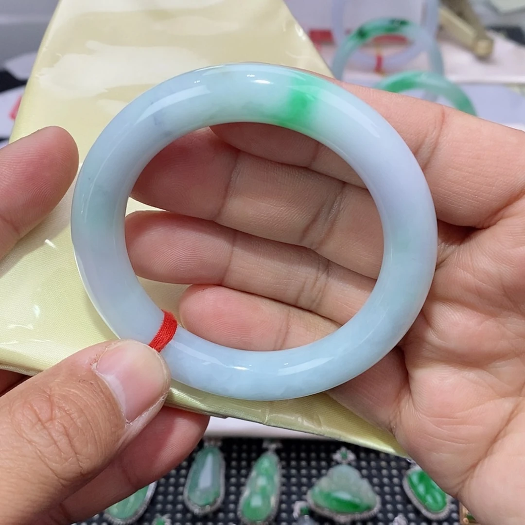 【闪购商品】翡翠手镯未镶嵌翡翠手镯