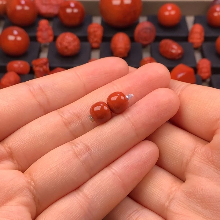 南红玛瑙未镶嵌老型对珠8.5MM