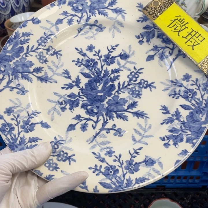 他家瓷器真美….开播了