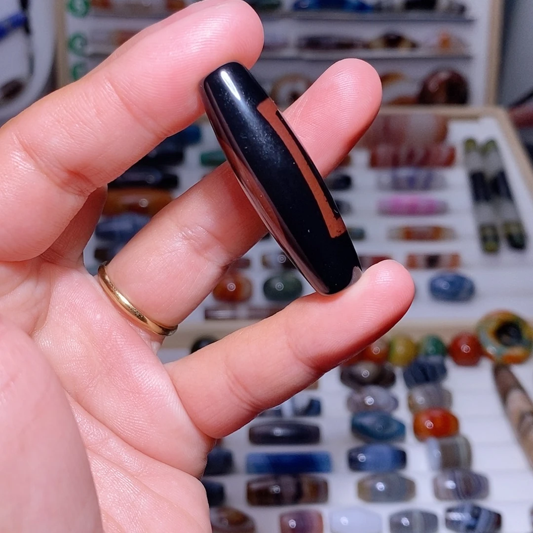 玛瑙未镶嵌吊坠……