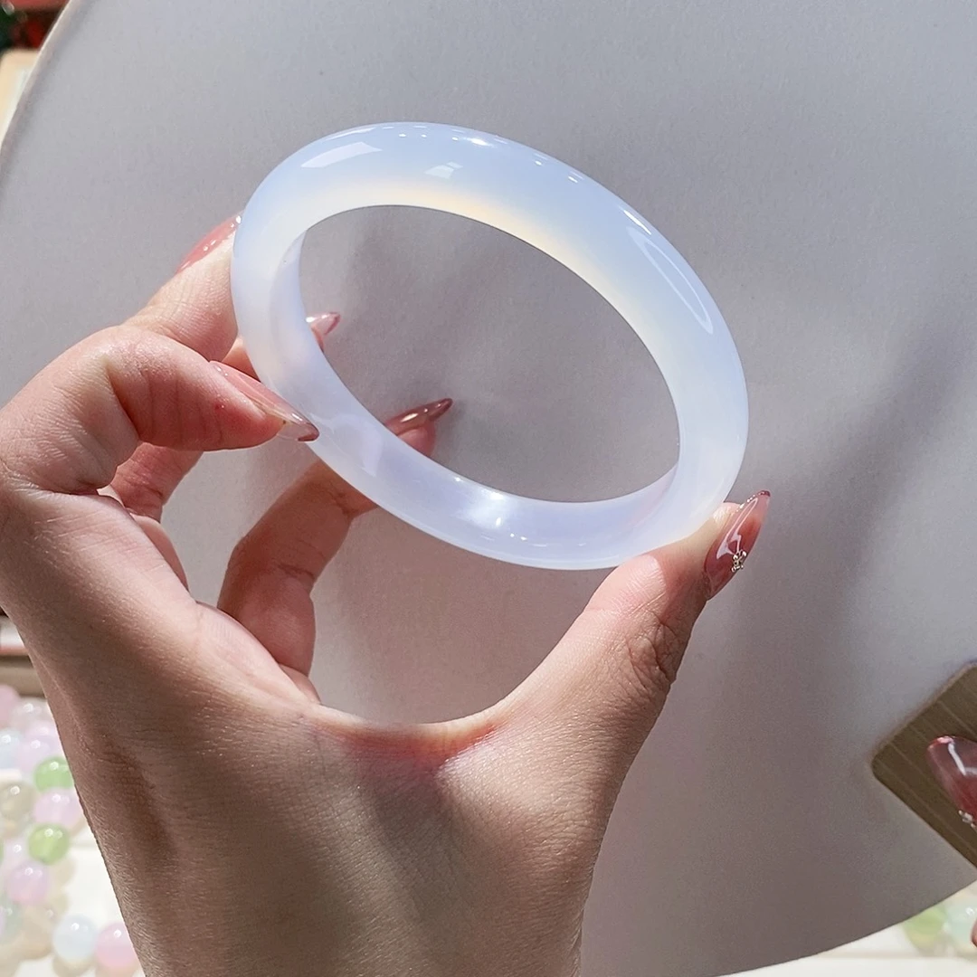 玛瑙/玉髓手镯未镶嵌62.5