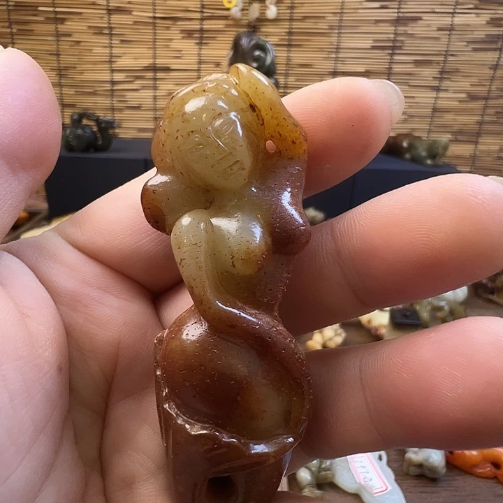 未镶嵌和田玉（糖玉）挂件