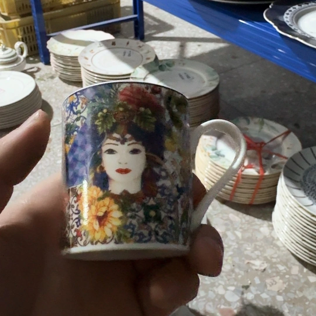 瓷A****E微瑕疵一个喜欢拍