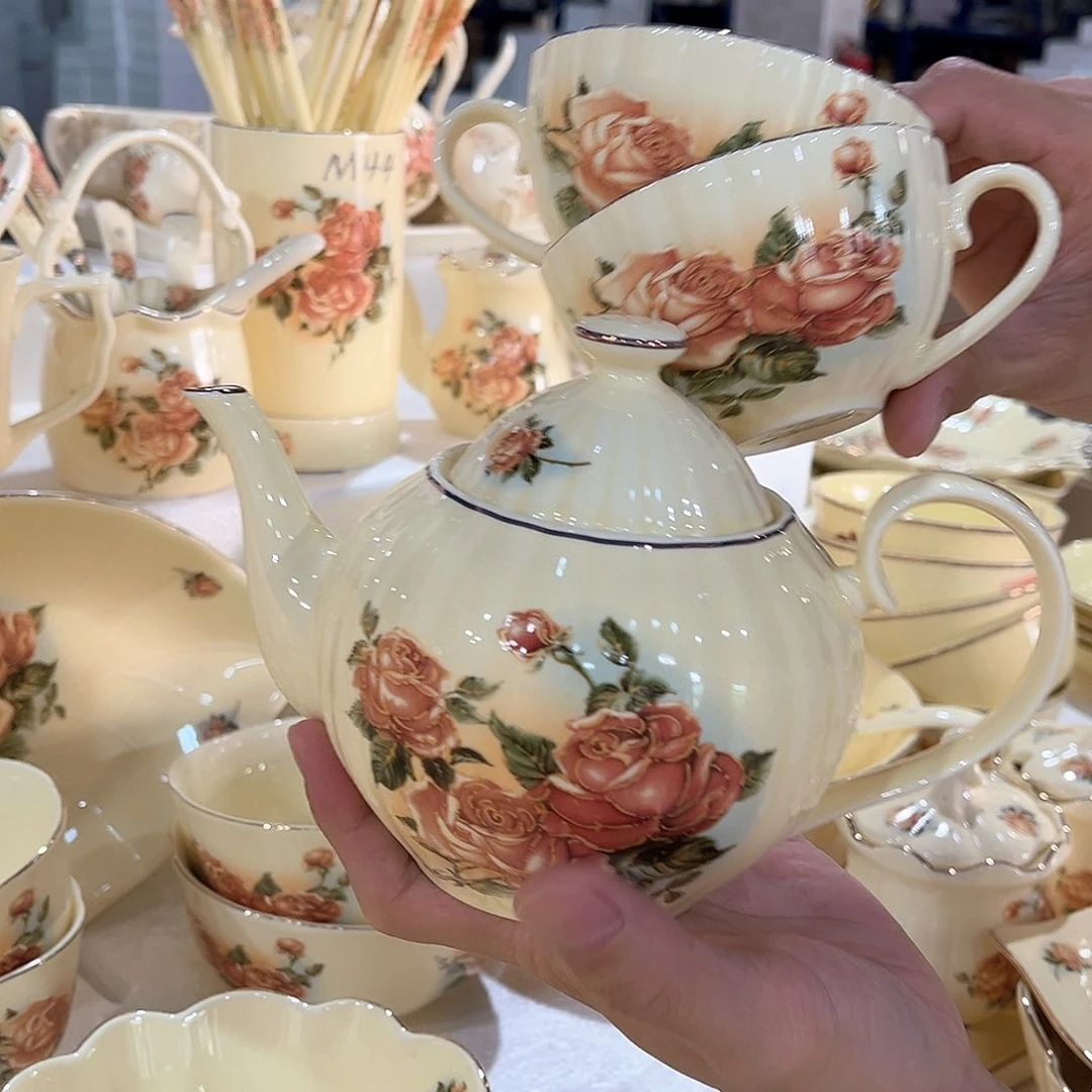 星博陶瓷有限公司