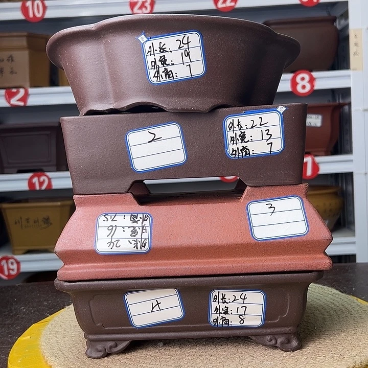 紫砂花盆蛇年大吉