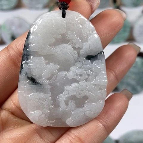 翡翠颈饰未镶嵌山水牌福利