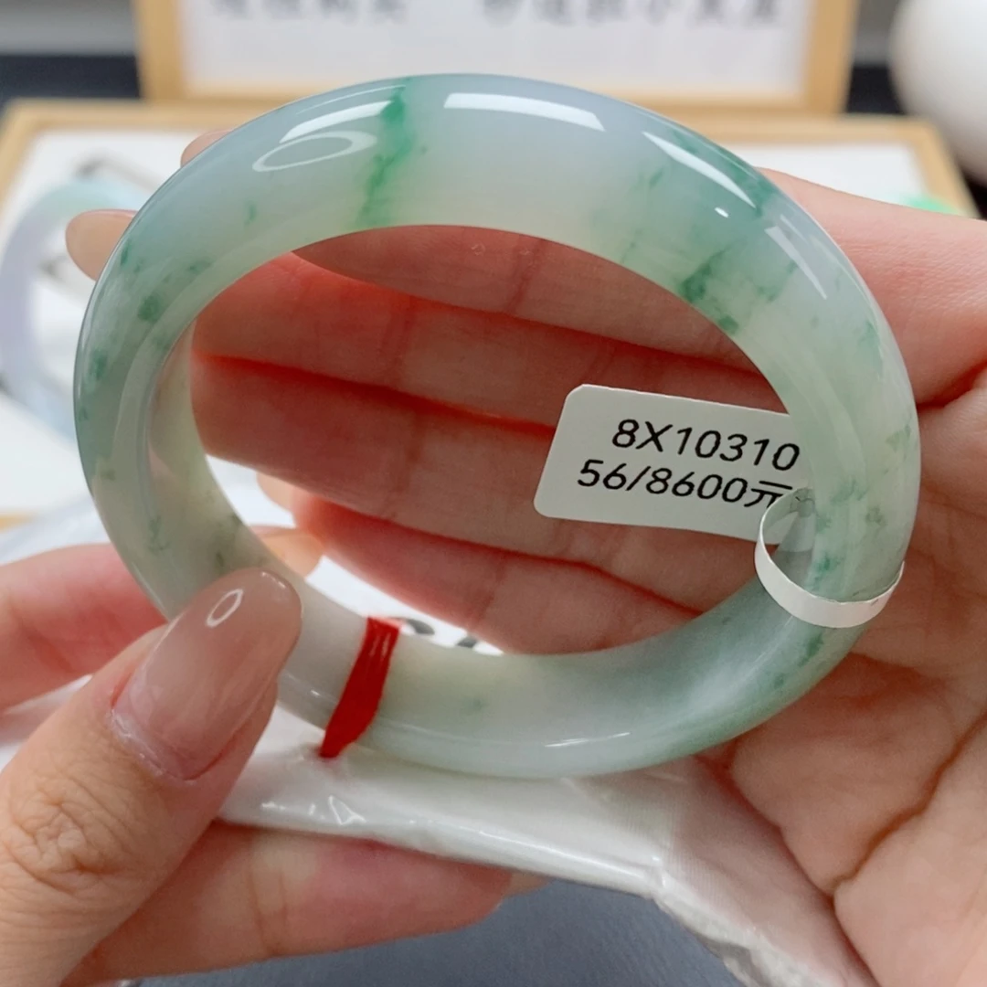 未镶嵌手镯翡翠天然A货翡翠手镯