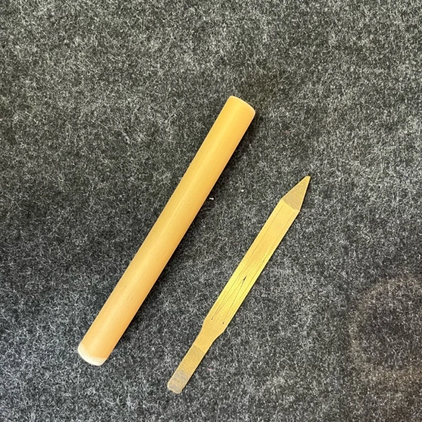 越南黄铜双尖平板式弹拨口弦琴带竹筒