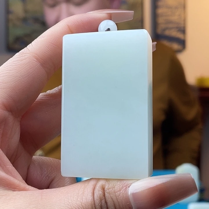 和田玉颈饰未镶嵌忠*