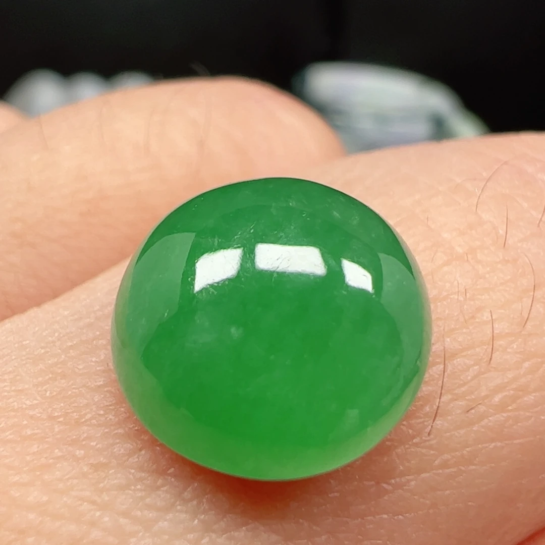 翡翠未镶嵌耳饰蛋面