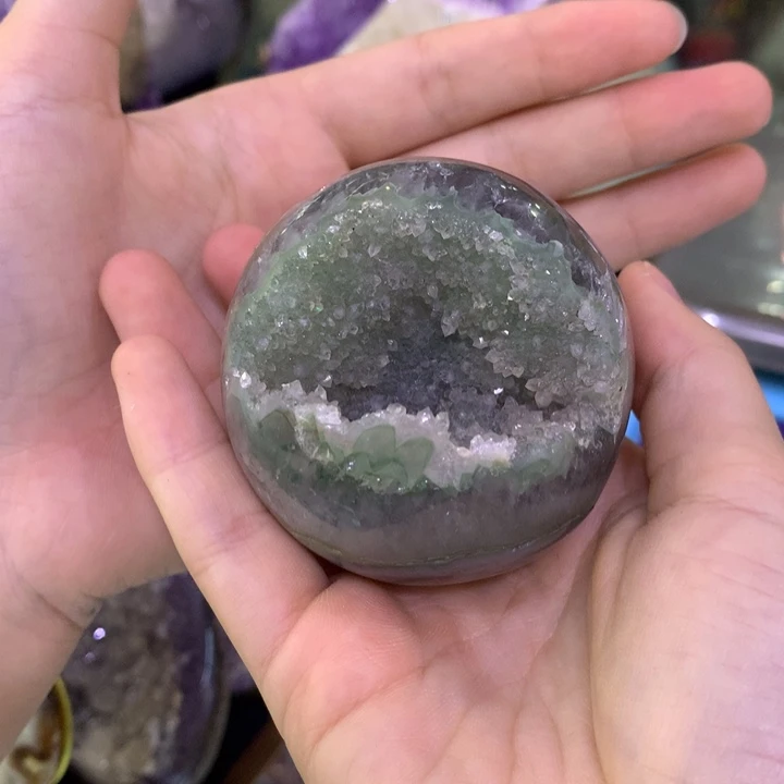 未镶嵌大型摆件（非配饰）水晶