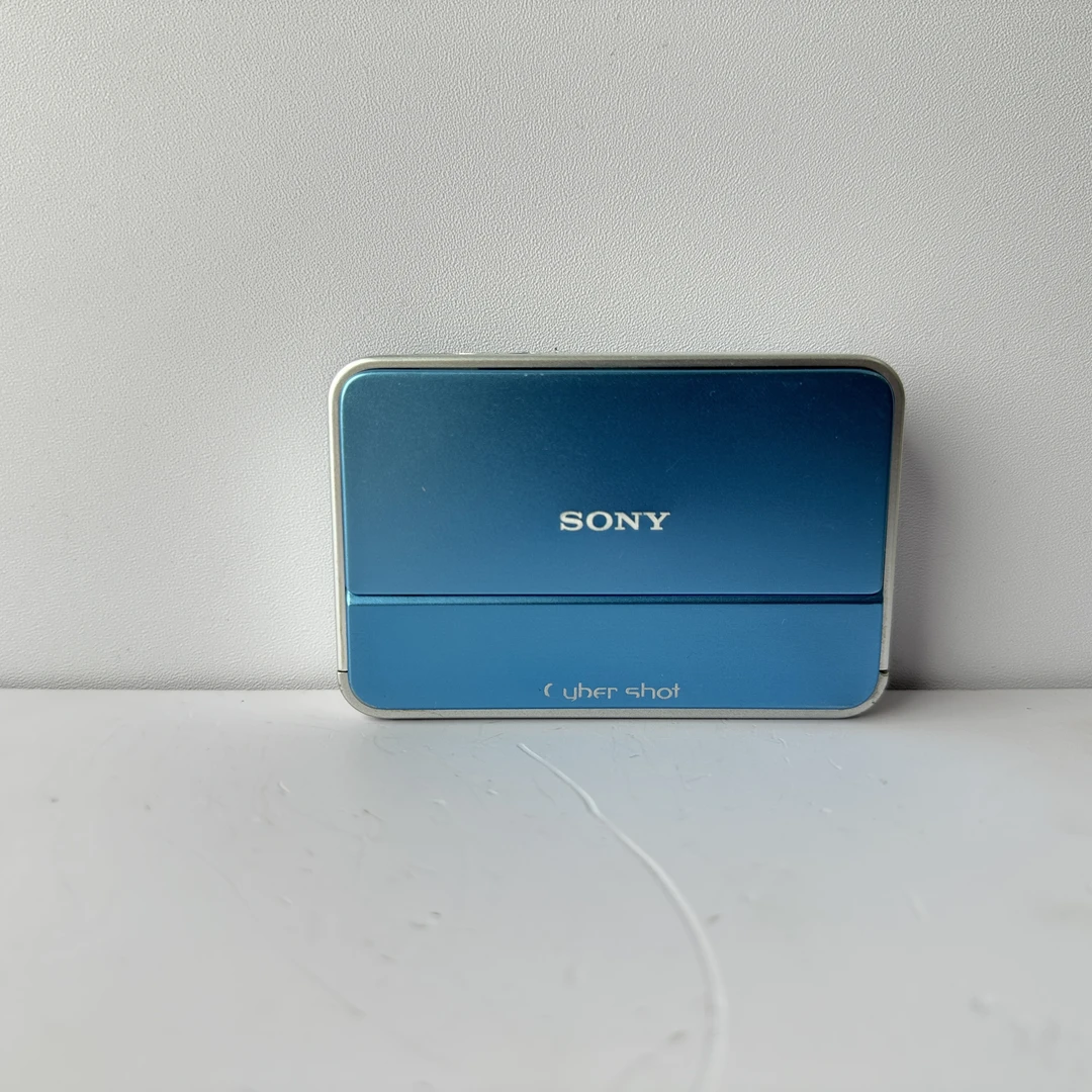 95新 Sony/索尼 T2 稀有蓝色 高端滑盖开机 冷白皮清透出片