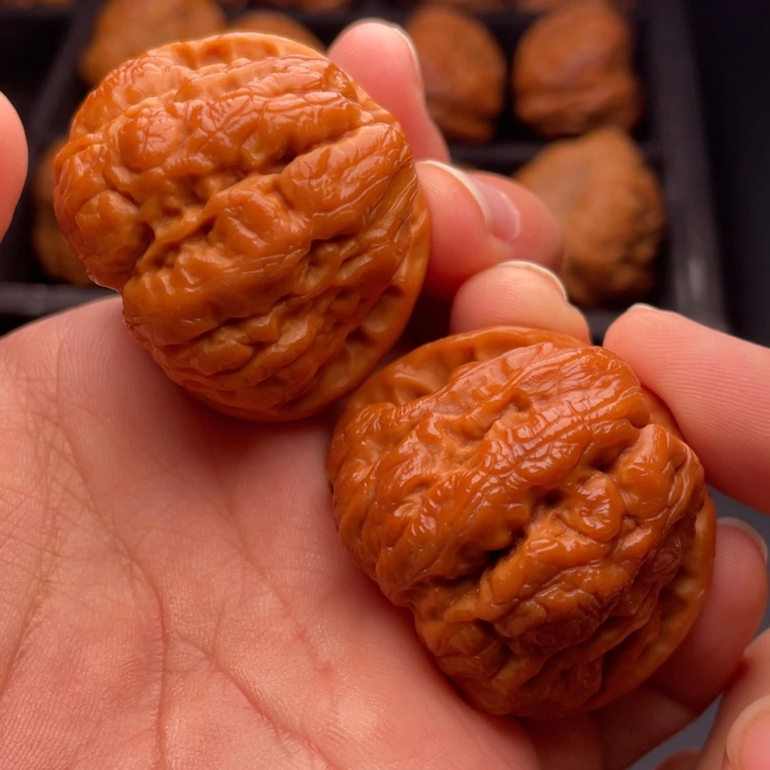 文玩核桃把件秦岭山脉