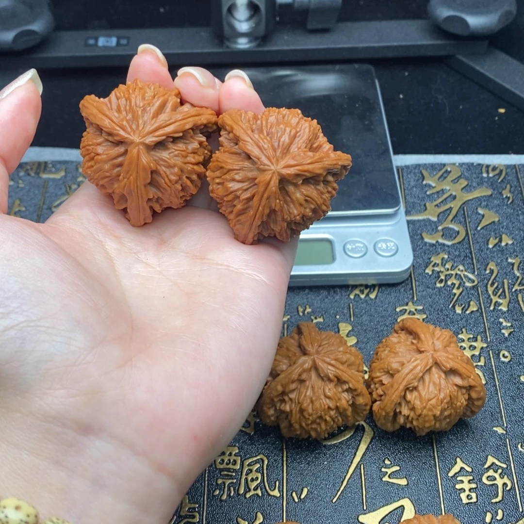 C***W吊坠文玩核桃111111111111111