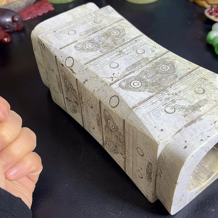 白玉菩提把件一个一个