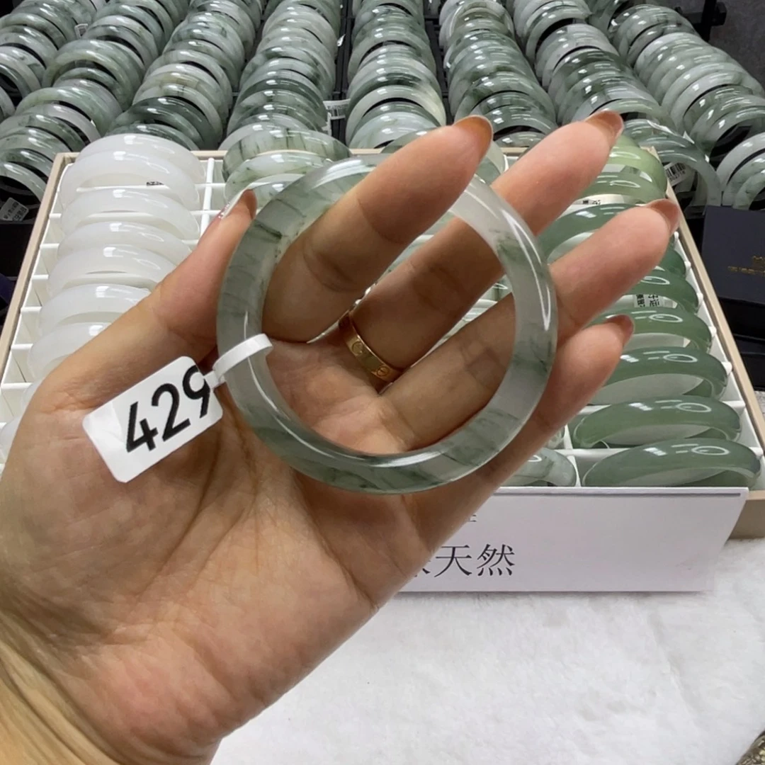 未镶嵌手镯石英质玉429