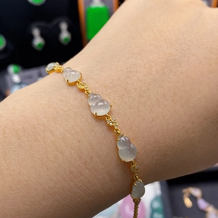 翡翠18K金镶嵌颈饰手链