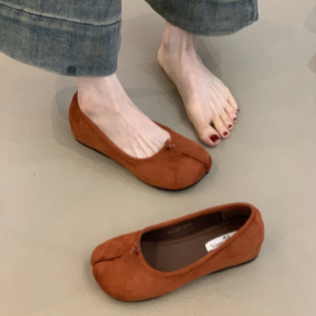 LB-866内增高森女浅口分趾鞋2025年法式气质优雅绒面猪蹄鞋瓢鞋