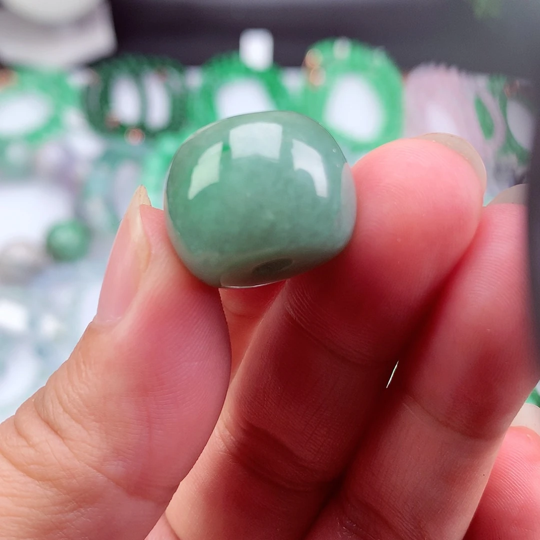 未镶嵌手链翡翠路路通