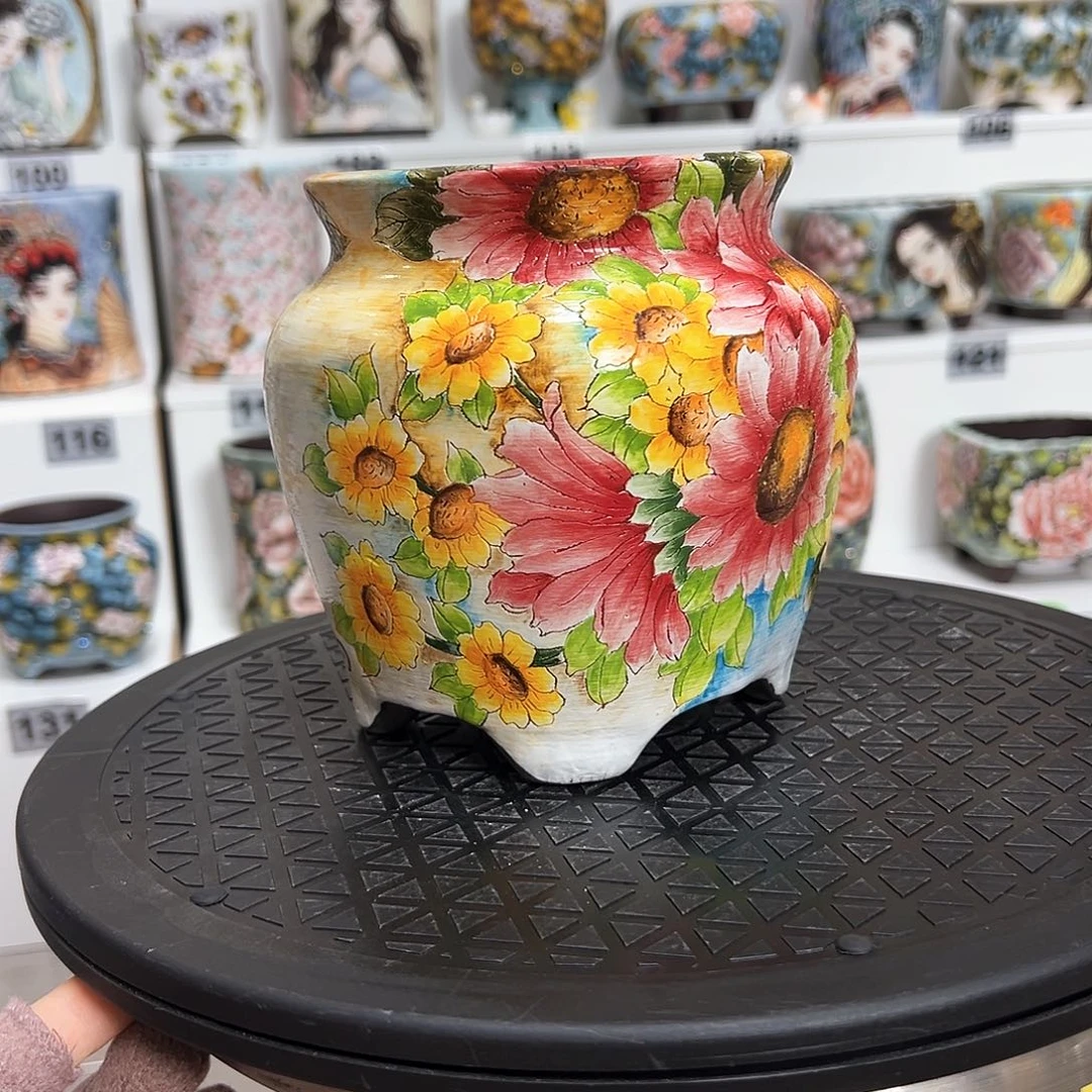 手绘陶瓷花盆口10.5高14.3