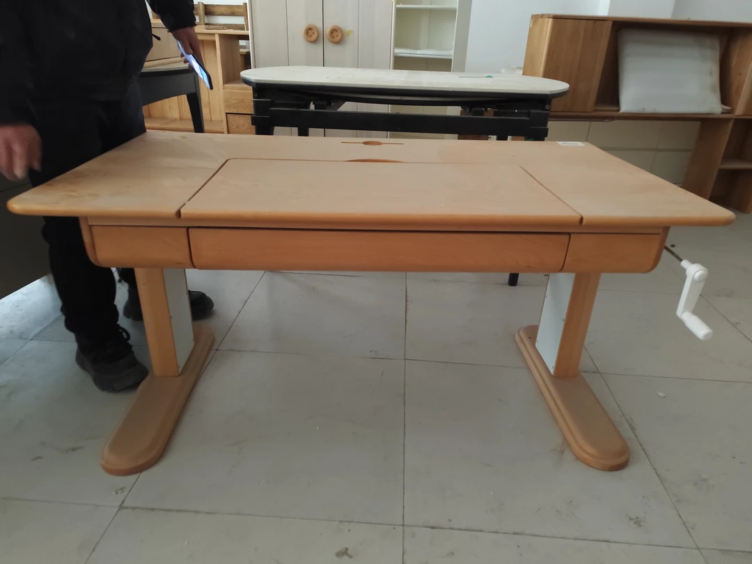 书桌 榉木 130*70 瑕疵无售后