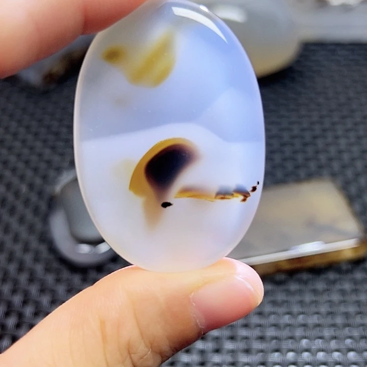 玛瑙/玉髓未镶嵌珠宝半成品