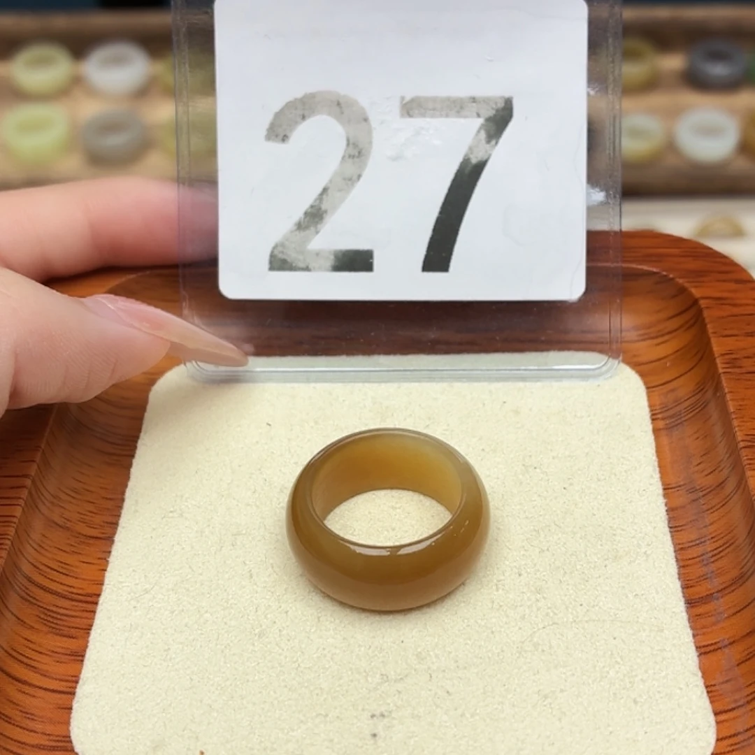 和田玉未镶嵌戒圈14号