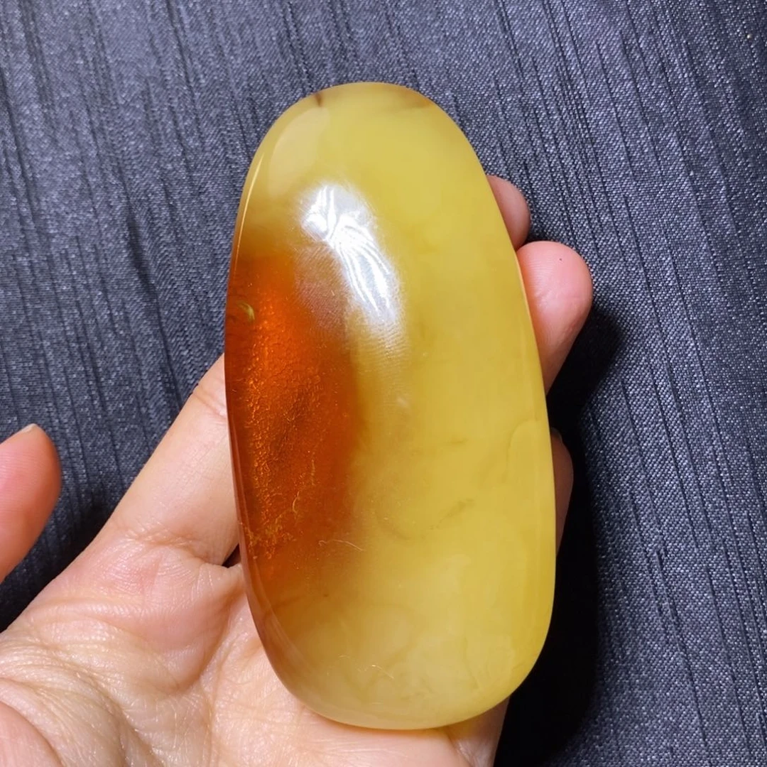 定制琥珀依*琥珀蜜蜡吊坠