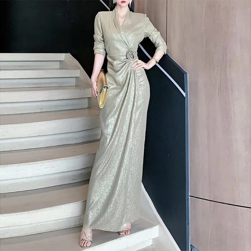 金色欧货高定连衣裙春秋新款设计感青果领亮丝轻奢洋装礼服裙女